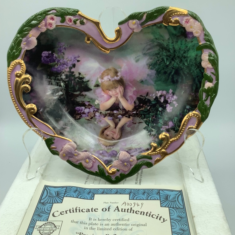 Vintage Porcelain Heart Shaped Bradford Exchange Collector Plate with COA